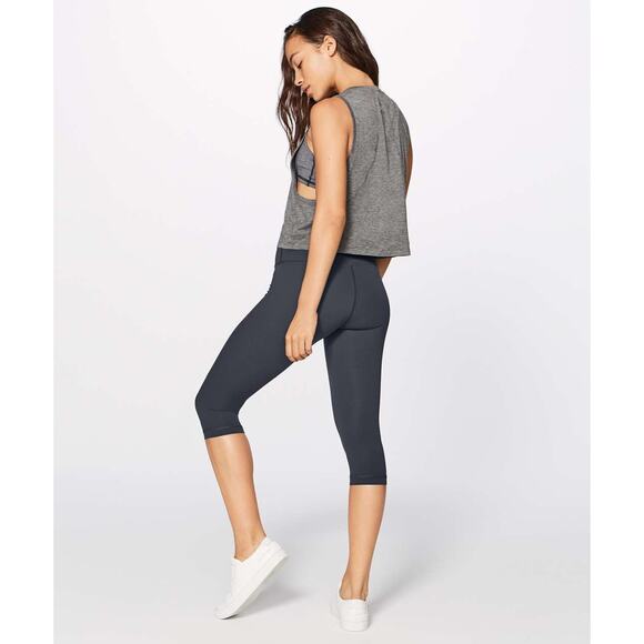 Lululemon Wunder Under Hi-Rise 1/2 Tight Full-On Luxtreme 17" Black Crop Size 6 - Picture 13 of 13